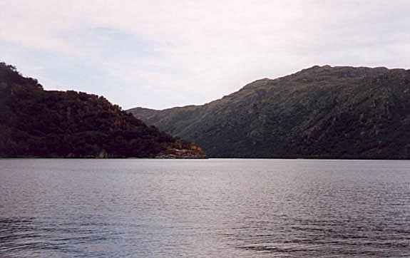 a non-clickable picture of Loch Lomond